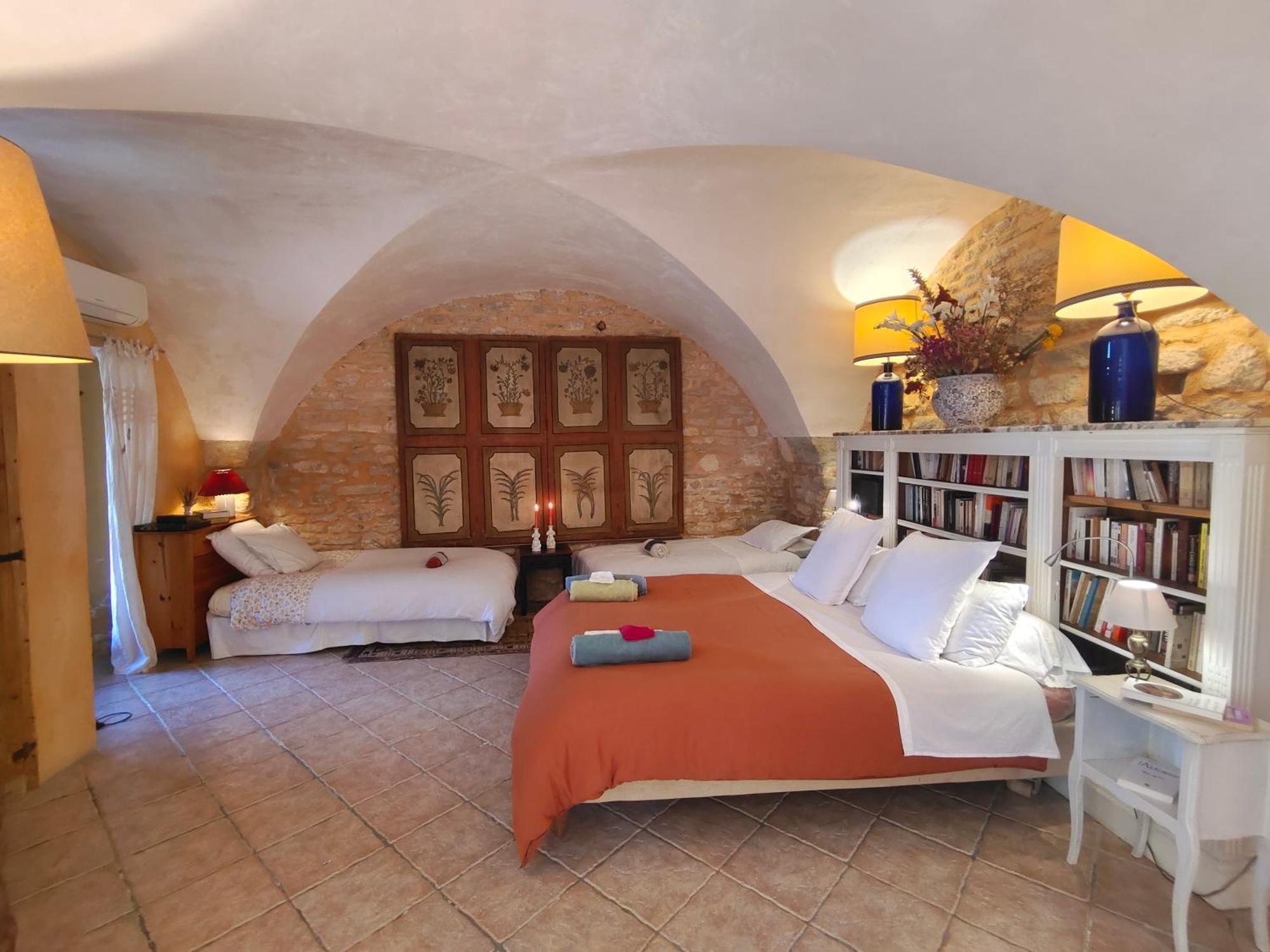 Rue Du Chateau A Cabrieres D'Avignon Bed & Breakfast Luaran gambar