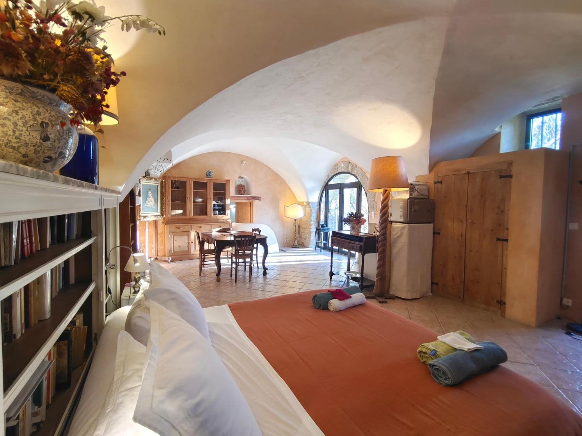 Rue Du Chateau A Cabrieres D'Avignon Bed & Breakfast Luaran gambar