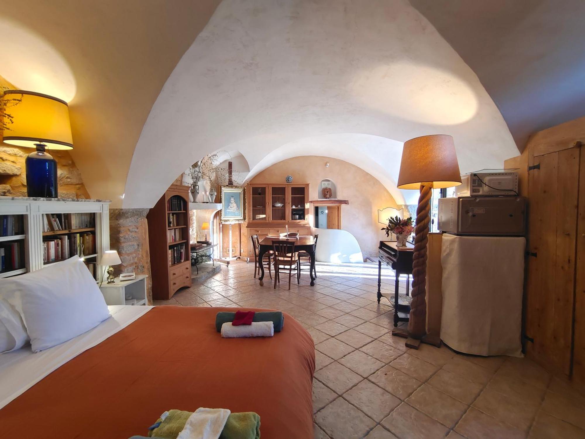 Rue Du Chateau A Cabrieres D'Avignon Bed & Breakfast Luaran gambar